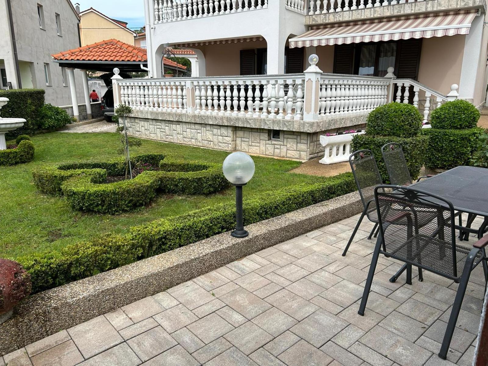 Apartment Smilja Malinska Luaran gambar