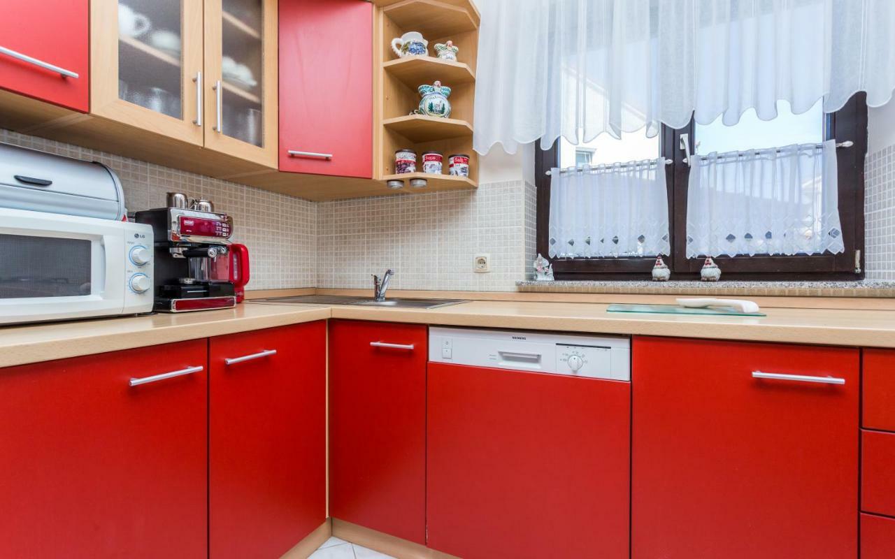 Apartment Smilja Malinska Luaran gambar