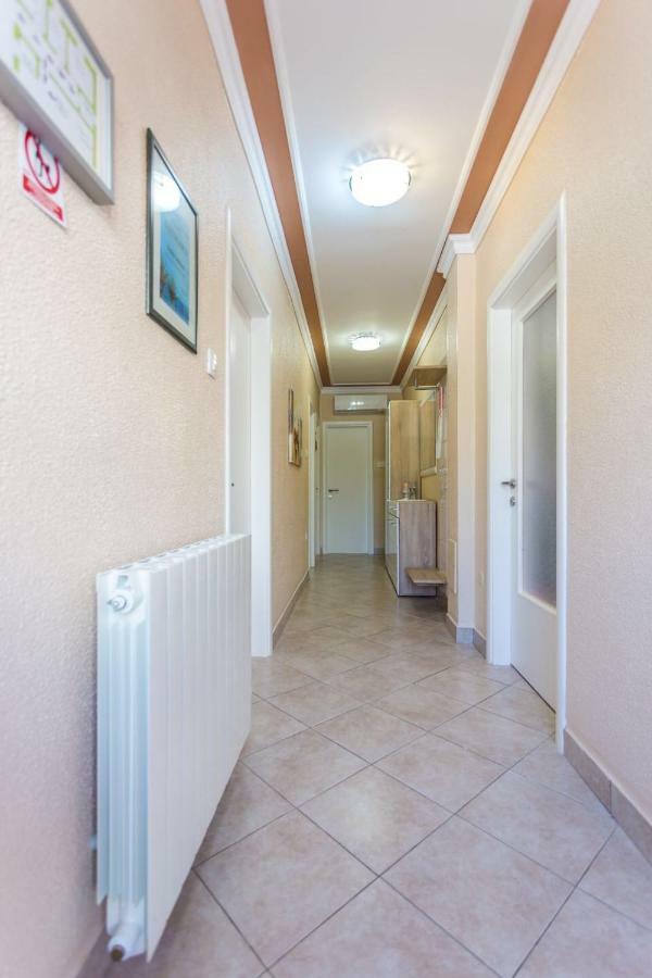 Apartment Smilja Malinska Luaran gambar